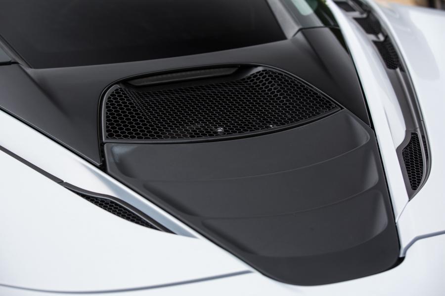 Багажник McLaren 720S Coupe Launch Edition 2017 года  (UK) (фото 3 из 34)